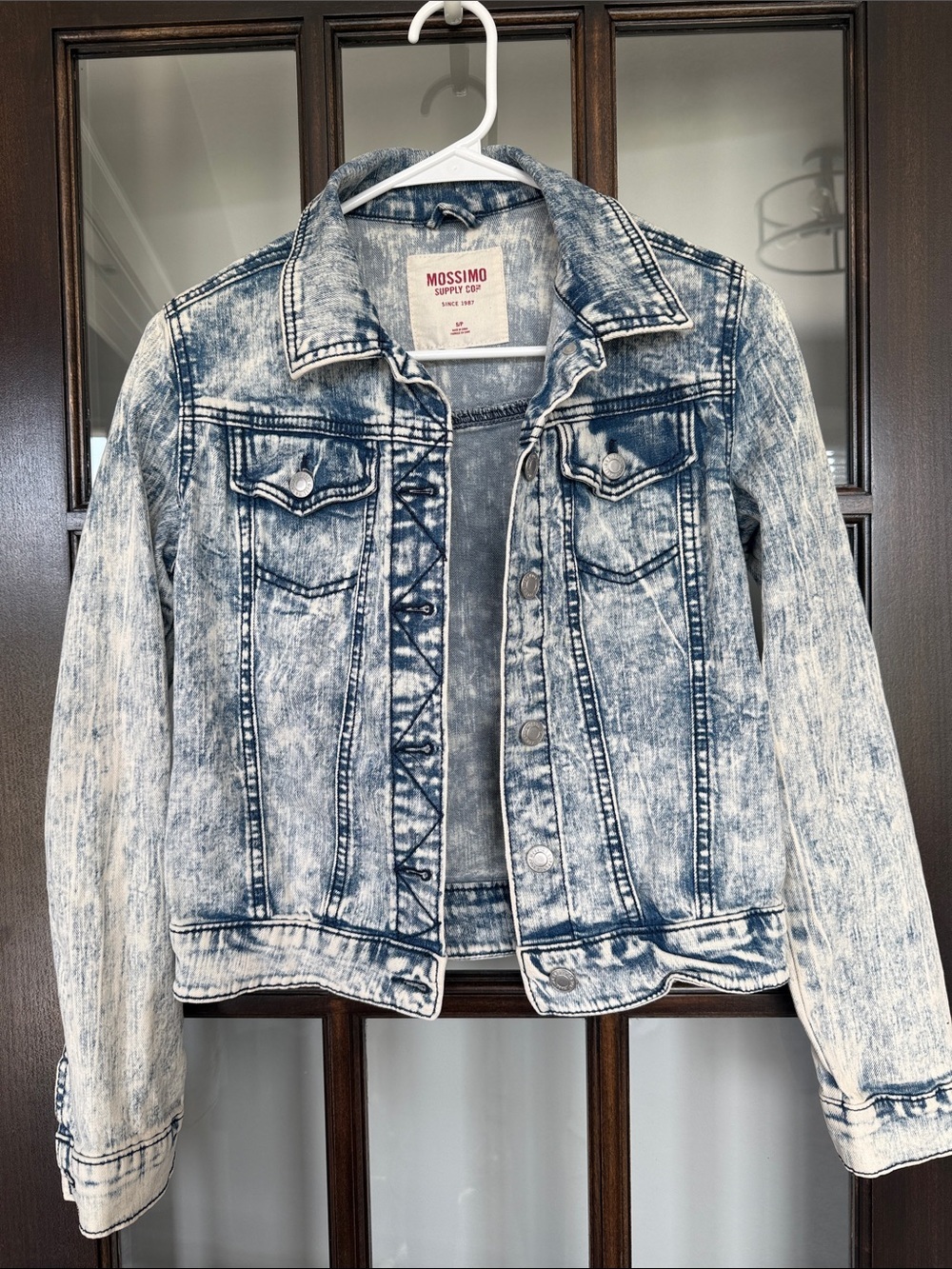 Mossimo Supply Co. Light Acid Wash Denim Jacket - Blue & White